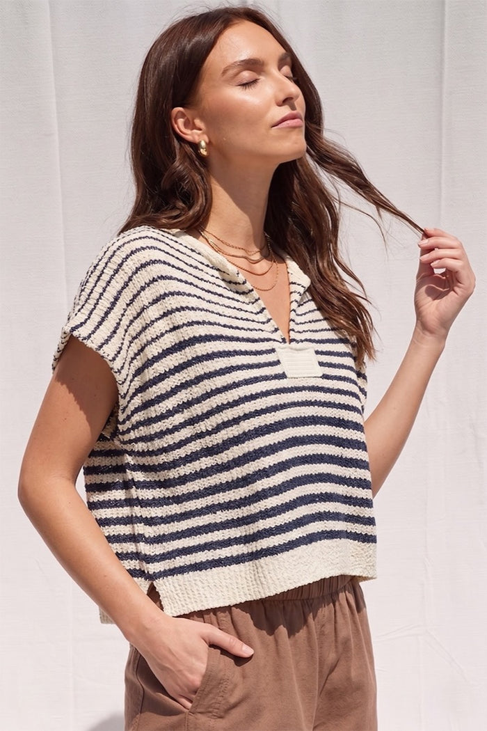 Ecru/Navy / Small