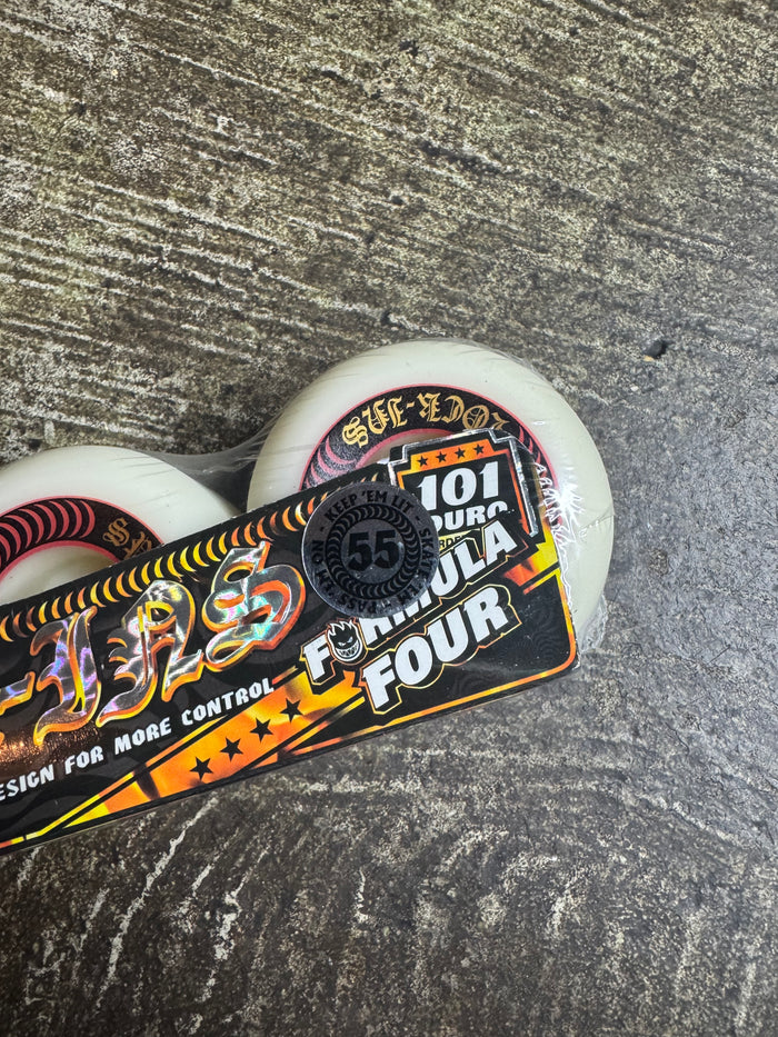 Lock-Ins F4 101A White/ Red Wheels