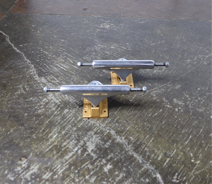 Slappy Inverted Gold Lights 8.25 ( Set)