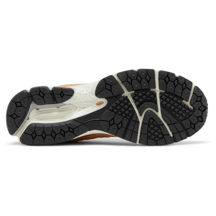 New Balance 2002R Sweet Caramel sneakers — style M2002RHM — photo 4 of 5