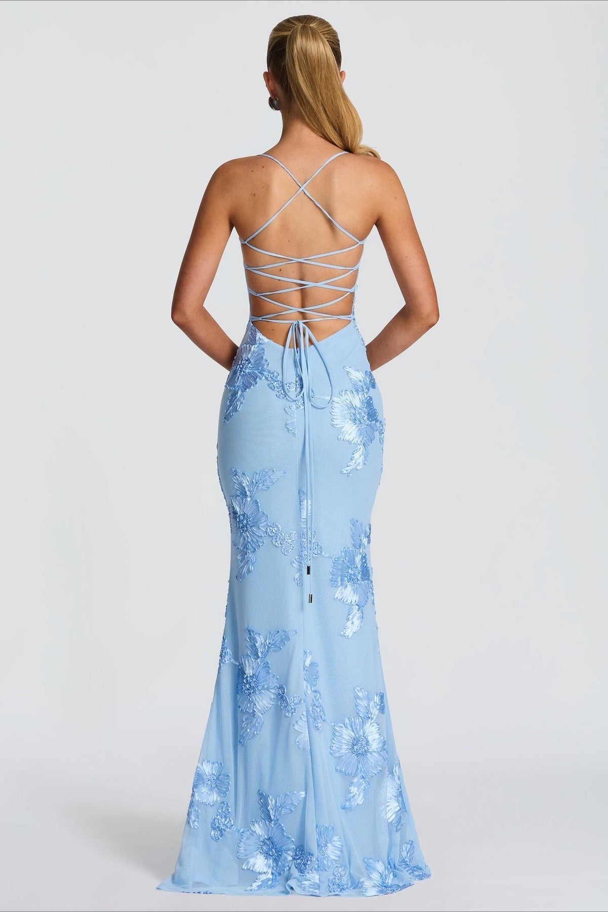 3D Applique Bone Pad Tie Back Solid Prom Dress