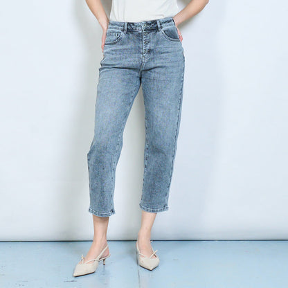 Classic mid-rise button-front cropped straight-leg denim jeans wholesale