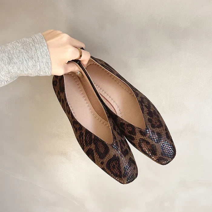 Daisy Vale Leather Flats
