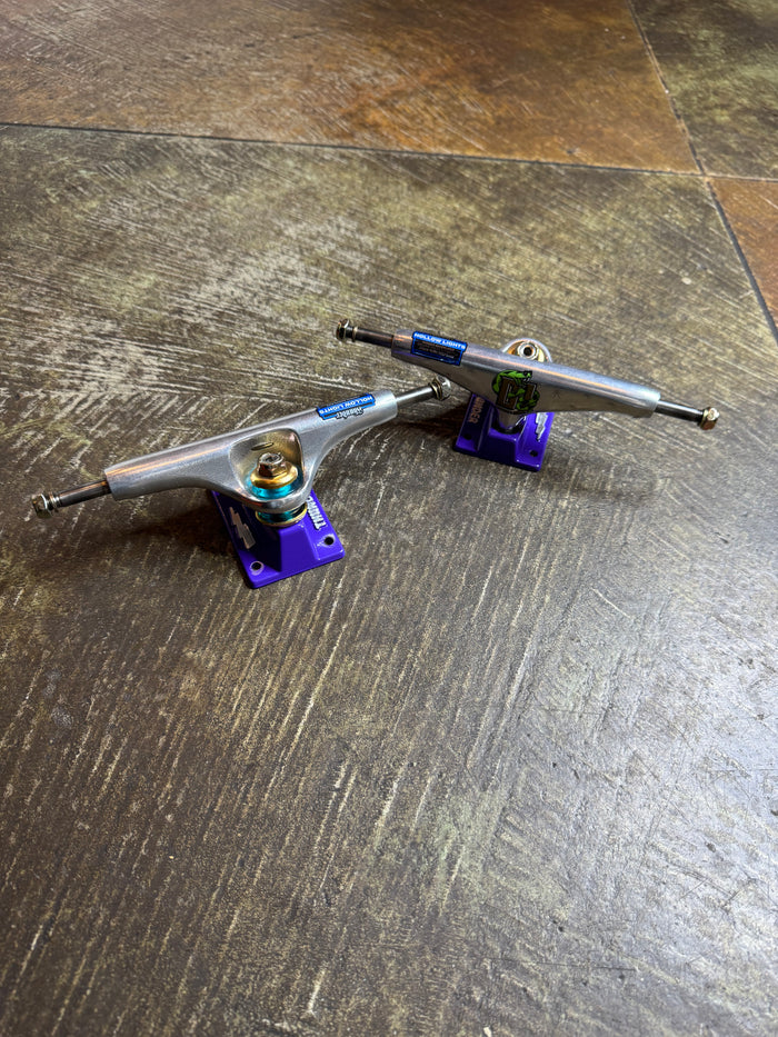Dashawn Jordan Diamondback Hollow Pro Trucks - Size 149