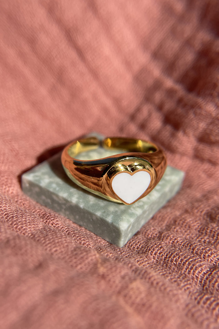 Davina Ring