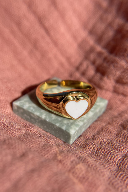 Davina Ring