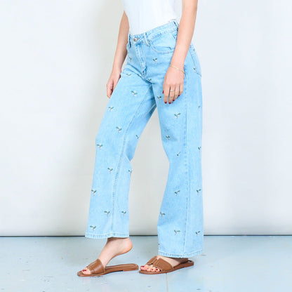 Denim jeans with floreal embroidery wholesale