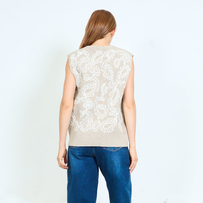 Embroidered paisley knit vest wholesale
