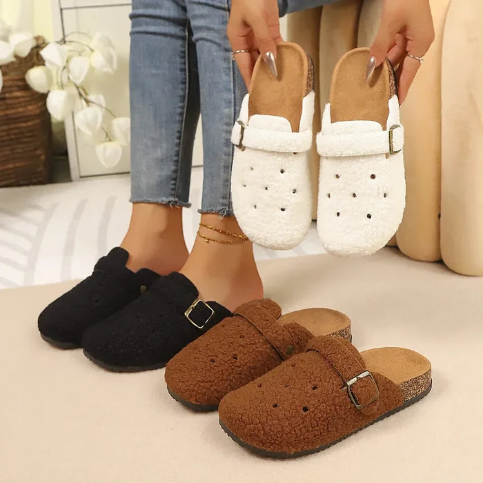 Evelyn Fleece Clogs