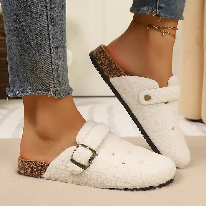Evelyn Fleece Clogs