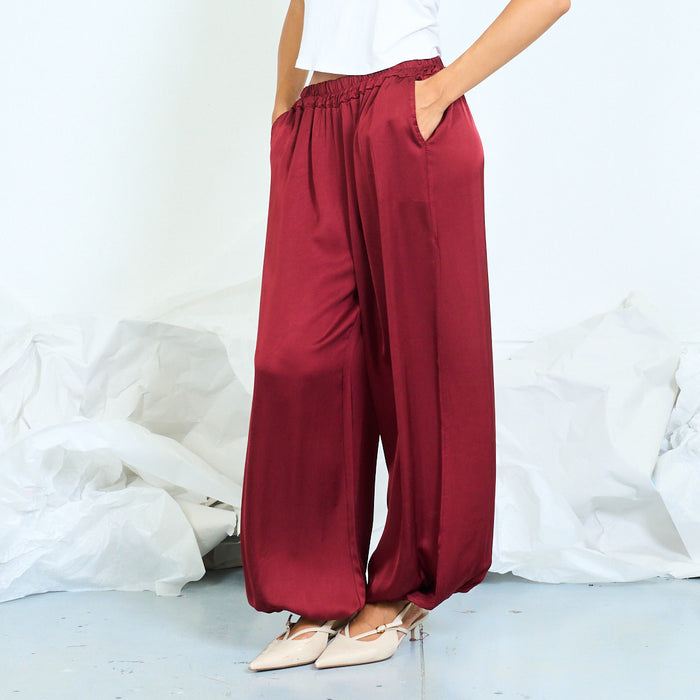 Fluid gathered hem trousers wholesale