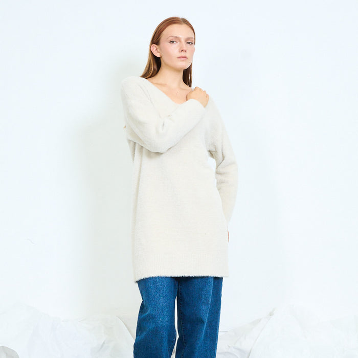 Fuzzy V-neck long sweater wholesale