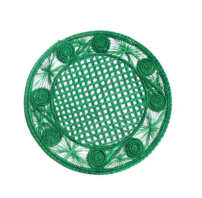 Handwoven Green Caracol Iraca and Straw Placemat