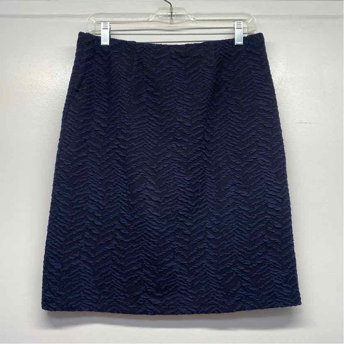 J.McLaughlin Size M-8 Women's Black-Navy Pattern Pull On Skirt