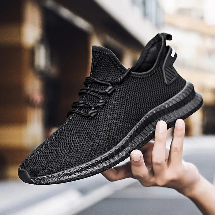 Black / 5.5