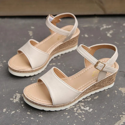 Lucy Wedge Heels