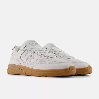 NB Numeric Andrew Reynolds 933 Shoes - White Leather/ Gum