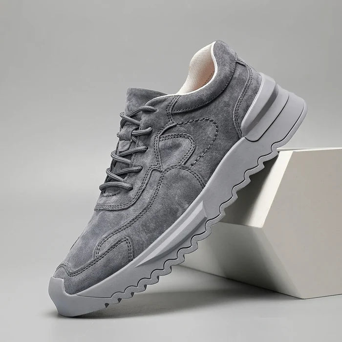 Oscar Suede Trainers