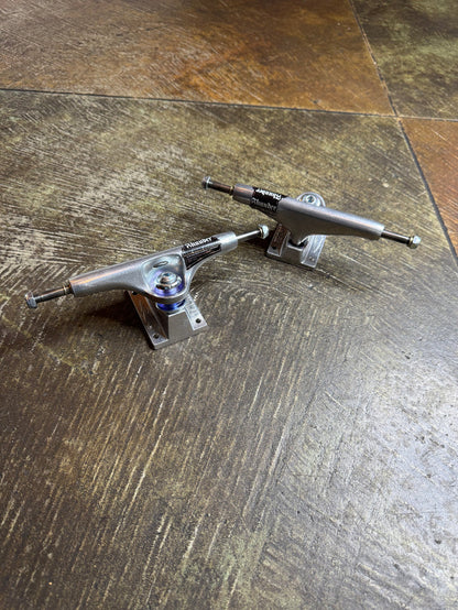 Thunder Inverted Team Edition Trucks